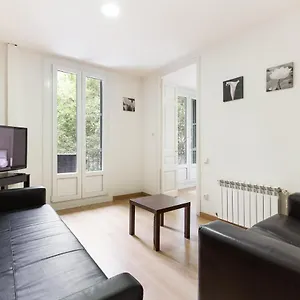 https://spacious-4bed2bath-apartment-in-sant-antoni.catalonia-hotels.com